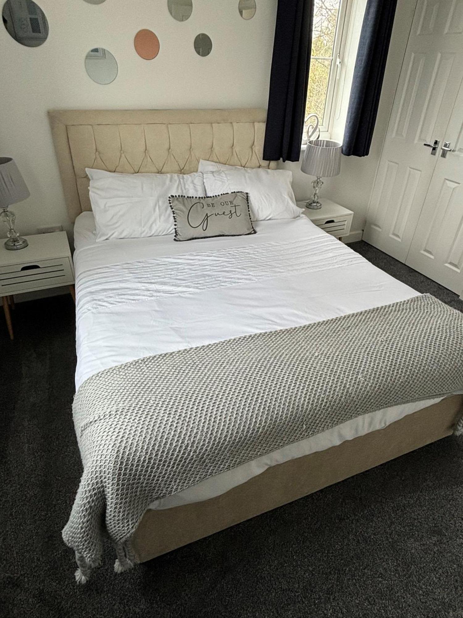 Cathedral Apartment Lichfield Ngoại thất bức ảnh